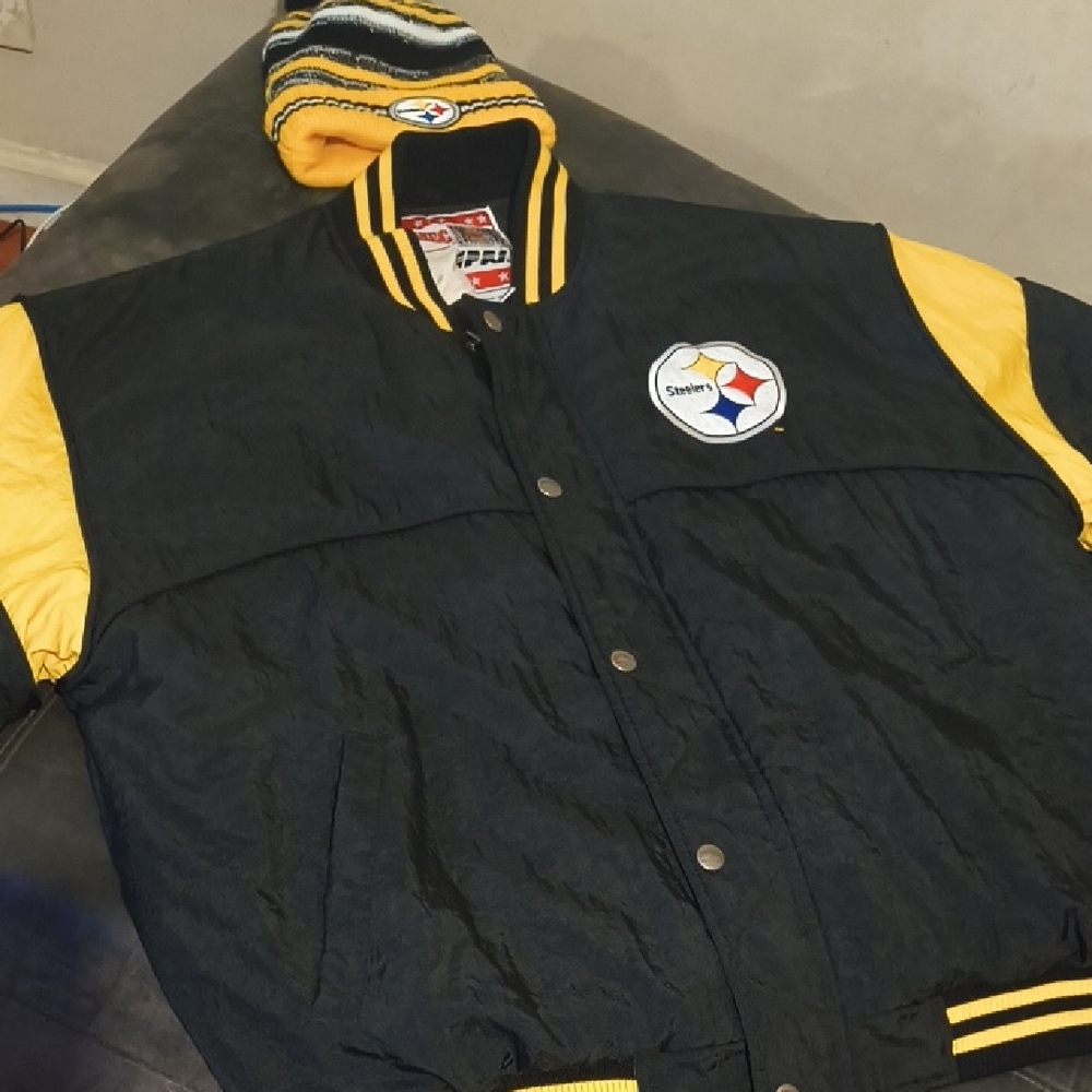 90's Vintage Pittsburgh Steelers Bomber Jacket & Scully